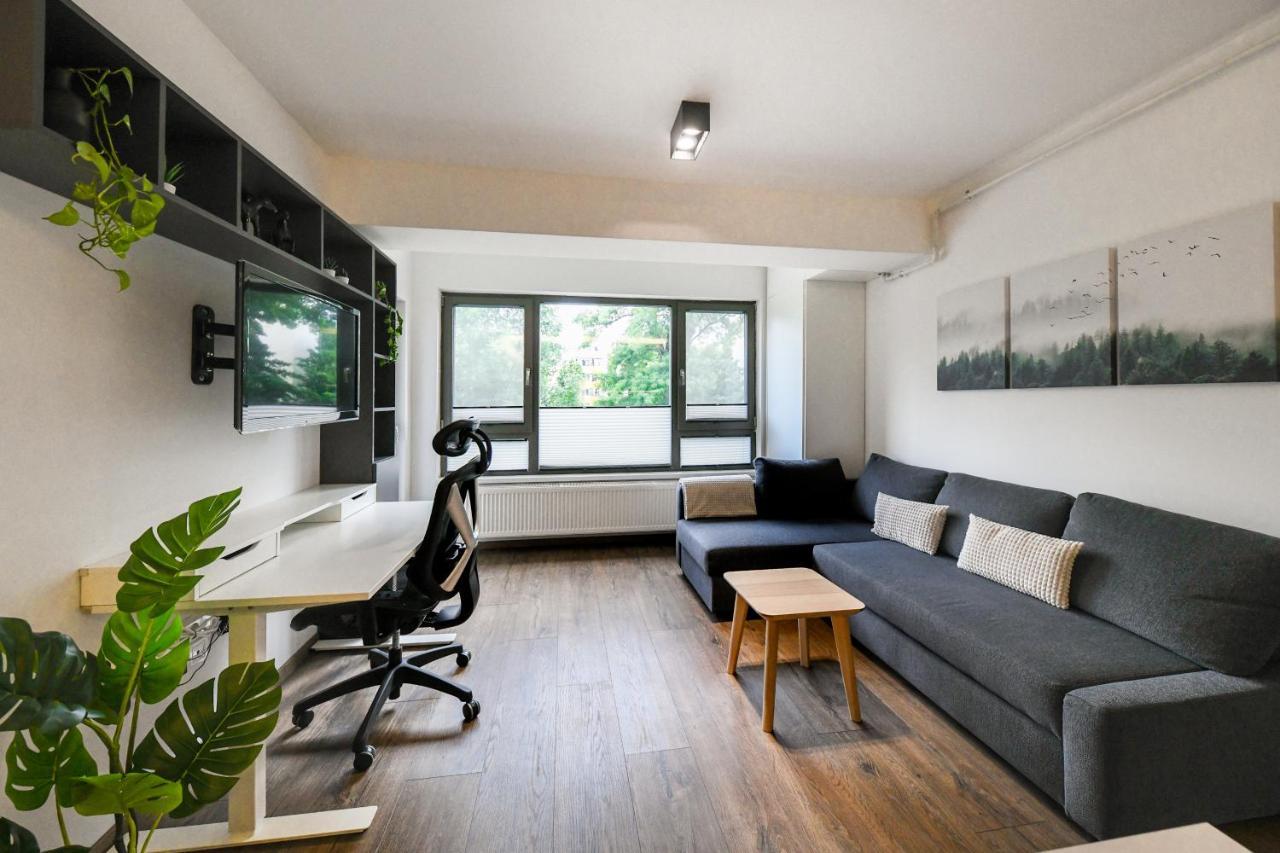 Modern Apartment In A Quiet Area Kaloşvar Dış mekan fotoğraf